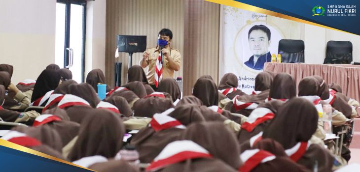 Workshop Penulisan Cerpen untuk Santri Kelas 7&8 SMP Islam NFBS Serang