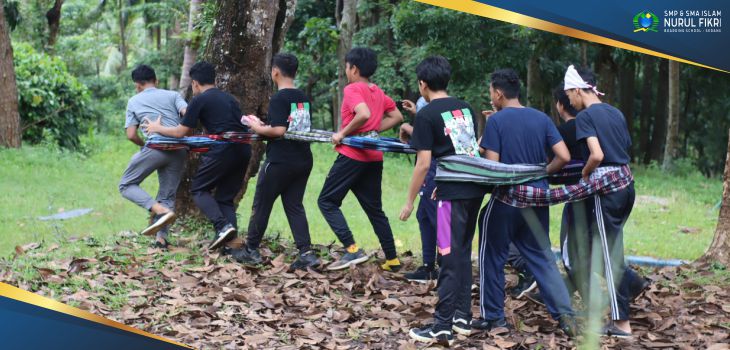 Bahagianya Santri Kelas 8 di AMT Outdoor